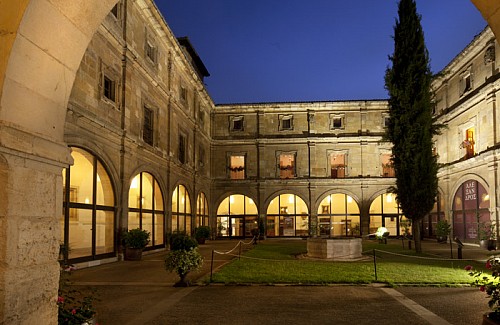 © Photo by Hotel Real Colegiata de San Isidoro